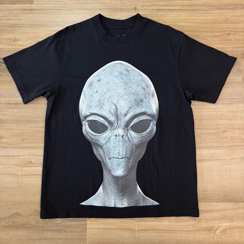J. Balvin X Coachella Official Brand Exclusive Alien Black Shirt Size Small